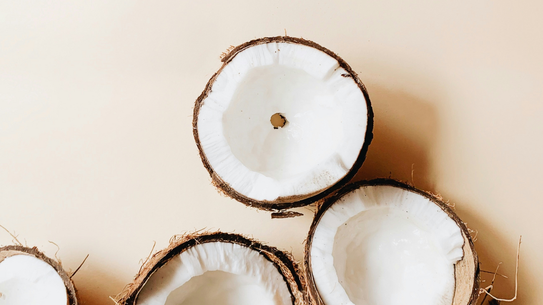 Nuo Ajurvedos iki mokslo: ar veikia burnos skalavimas aliejumi?